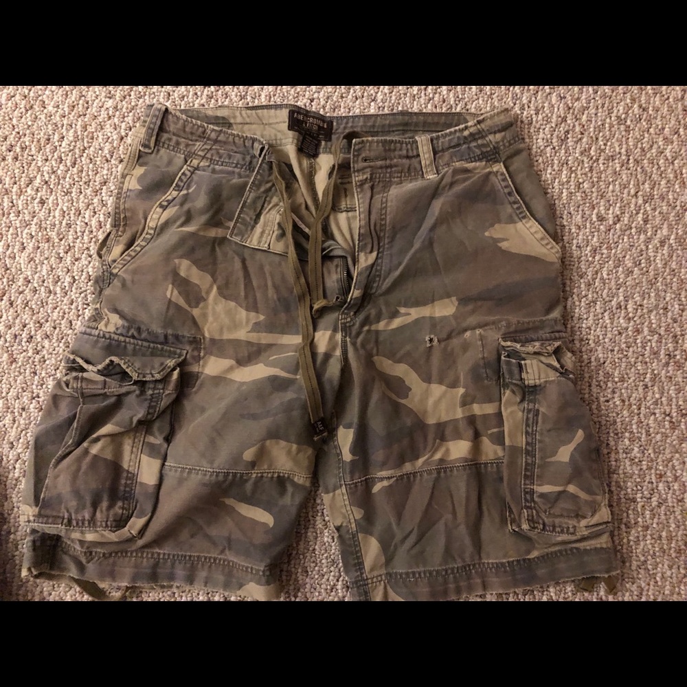 Abercrombie and Fitch Cargos